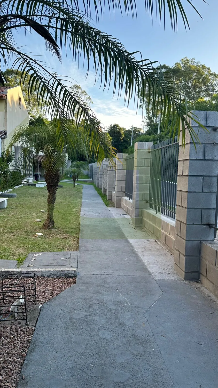 Alugar Casa / Condom&iacute;nio em S&atilde;o Leopoldo R$ 950,00 - Foto 2