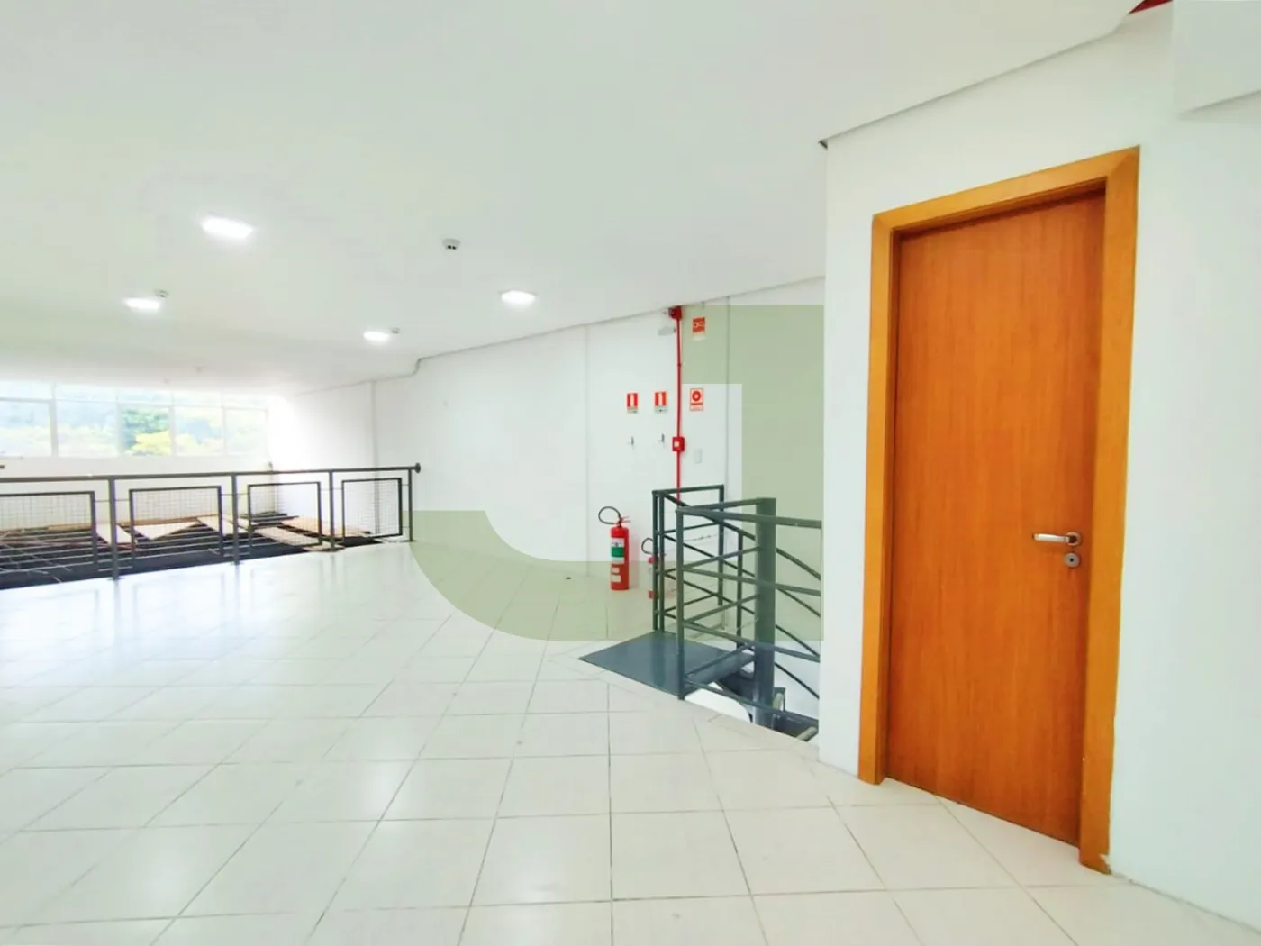 Alugar Comercial / Loja em Condom&iacute;nio em S&atilde;o Leopoldo R$ 4.750,00 - Foto 10