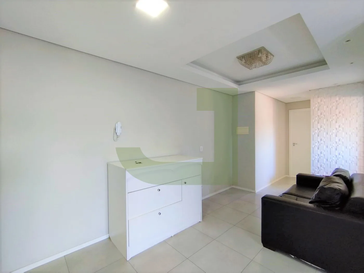 Alugar Apartamento / Padr&atilde;o em S&atilde;o Leopoldo R$ 1.350,00 - Foto 1