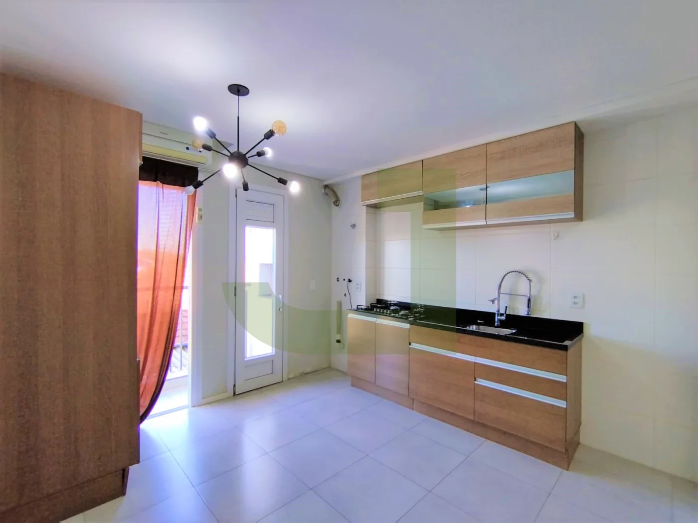 Alugar Apartamento / Padr&atilde;o em S&atilde;o Leopoldo R$ 1.350,00 - Foto 6
