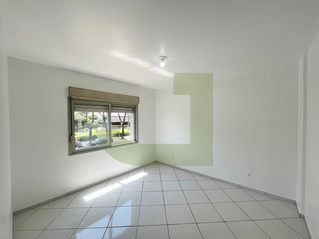 Alugar Apartamento / Padr&atilde;o em S&atilde;o Leopoldo R$ 950,00 - Foto 4