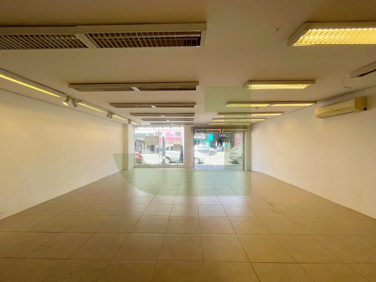 Alugar Comercial / Loja em Novo Hamburgo R$ 7.800,00 - Foto 6