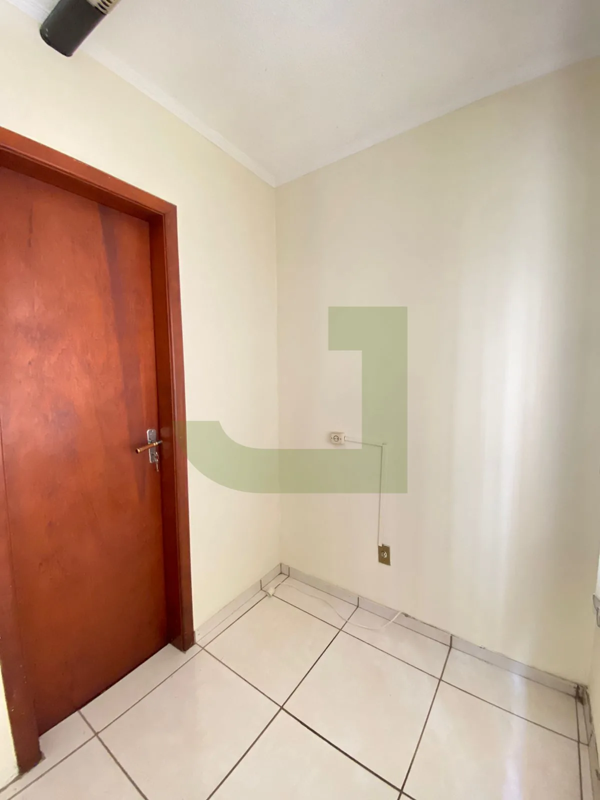 Comprar Comercial / Sala comercial em condom&iacute;nio em S&atilde;o Leopoldo R$ 98.000,00 - Foto 5