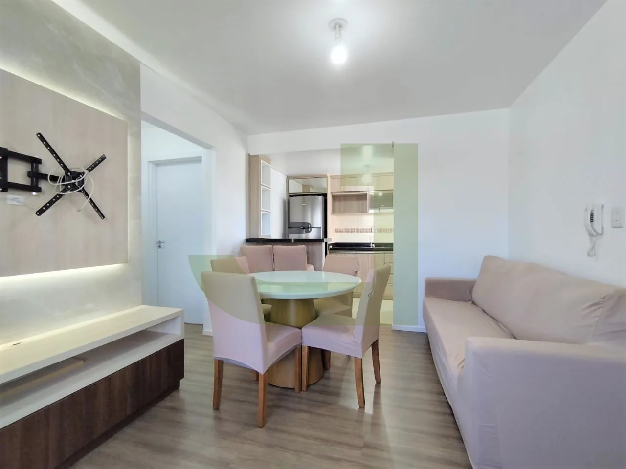 Alugar Apartamento / Padr&atilde;o em S&atilde;o Leopoldo R$ 2.300,00 - Foto 2