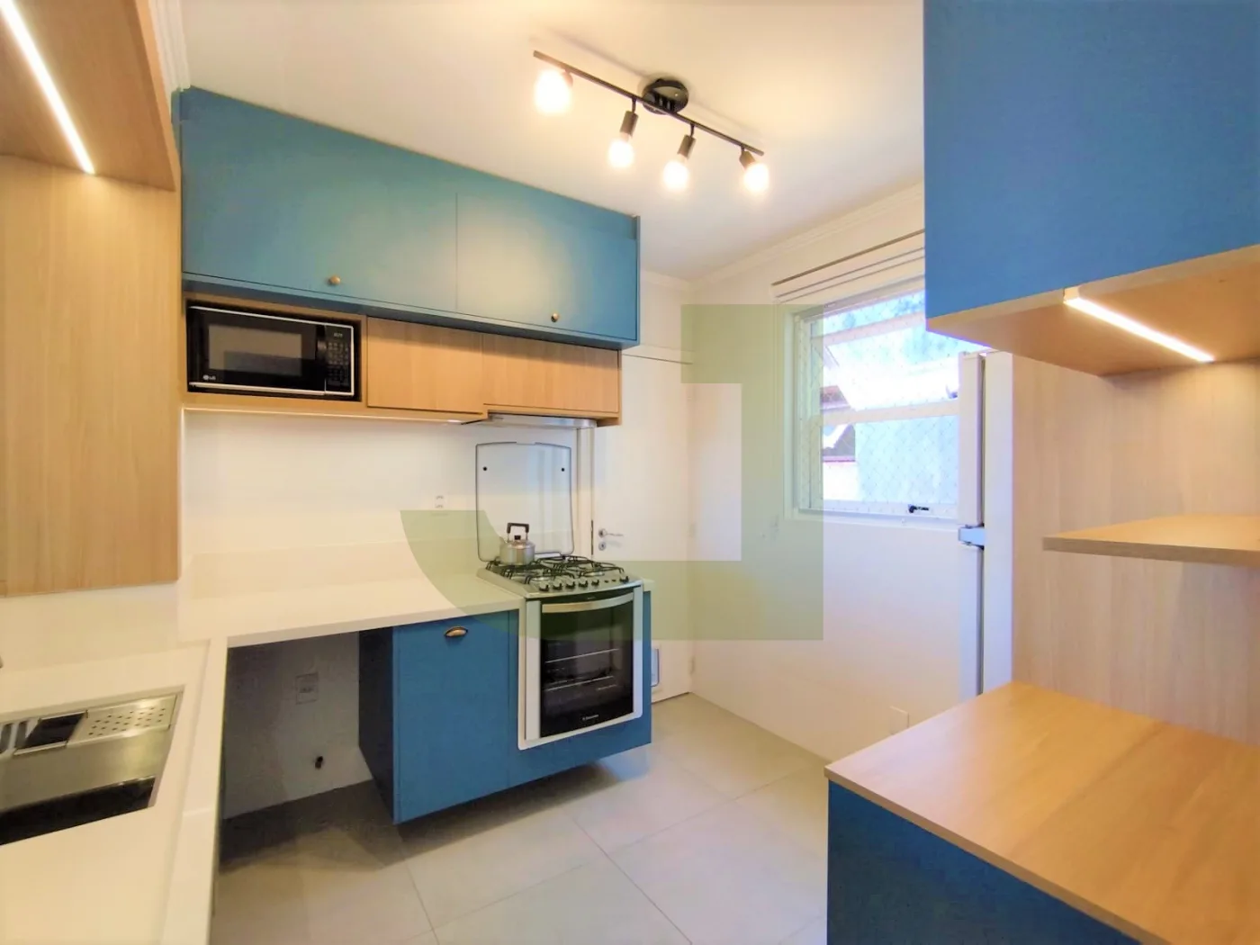 Alugar Apartamento / Padr&atilde;o em S&atilde;o Leopoldo R$ 2.500,00 - Foto 12