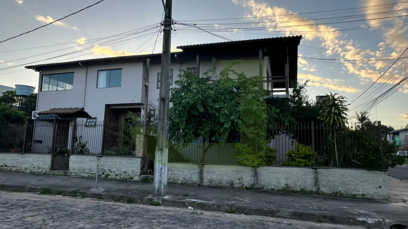Comprar Casa / Residencial em S&atilde;o Leopoldo R$ 750.000,00 - Foto 1