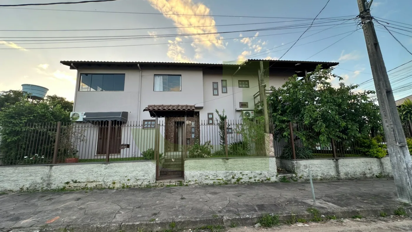 Comprar Casa / Residencial em S&atilde;o Leopoldo R$ 750.000,00 - Foto 2