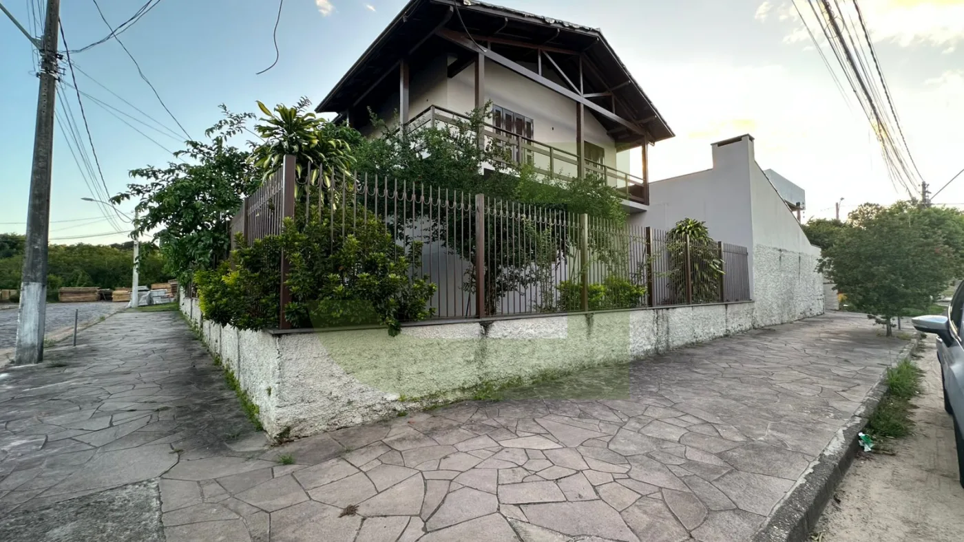 Comprar Casa / Residencial em S&atilde;o Leopoldo R$ 750.000,00 - Foto 3