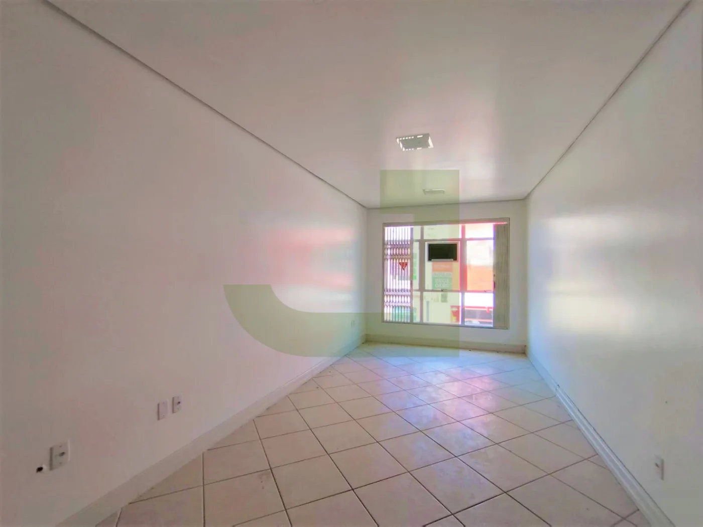 Alugar Comercial / Sala comercial em S&atilde;o Leopoldo R$ 5.000,00 - Foto 2