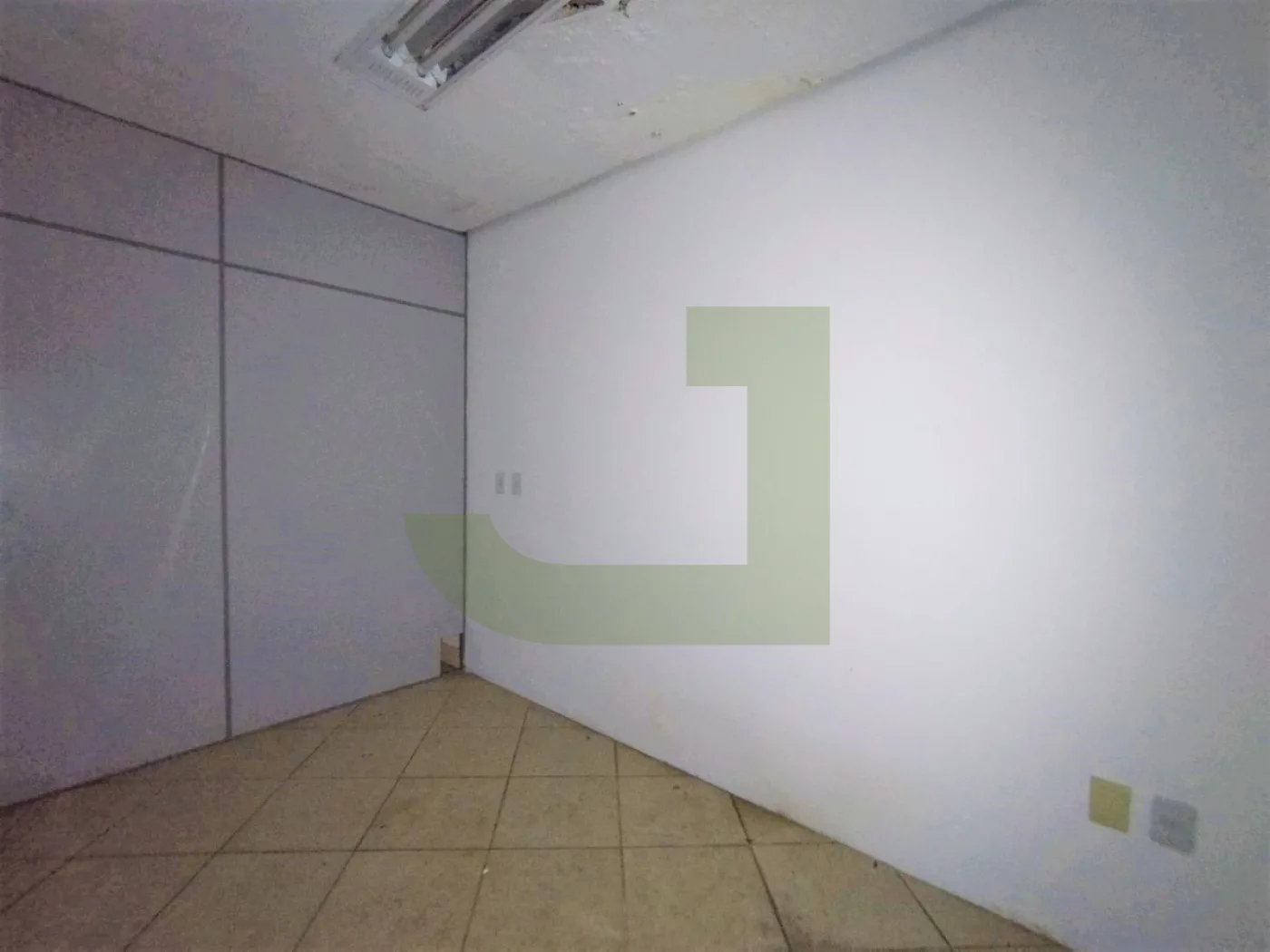 Alugar Comercial / Sala comercial em S&atilde;o Leopoldo R$ 5.000,00 - Foto 8