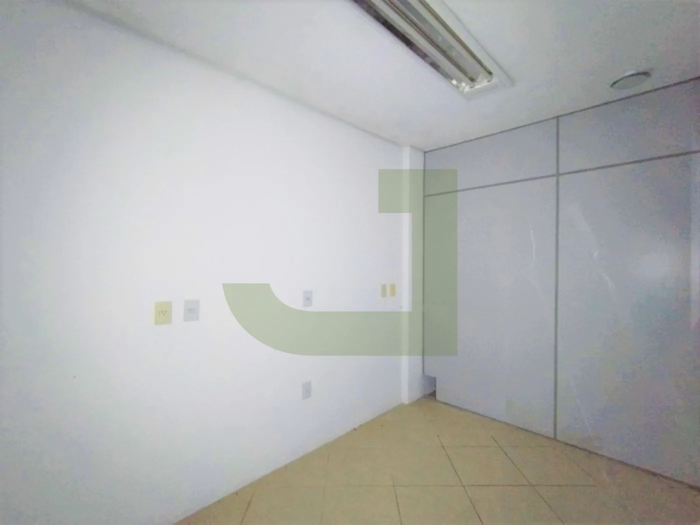 Alugar Comercial / Sala comercial em S&atilde;o Leopoldo R$ 5.000,00 - Foto 13