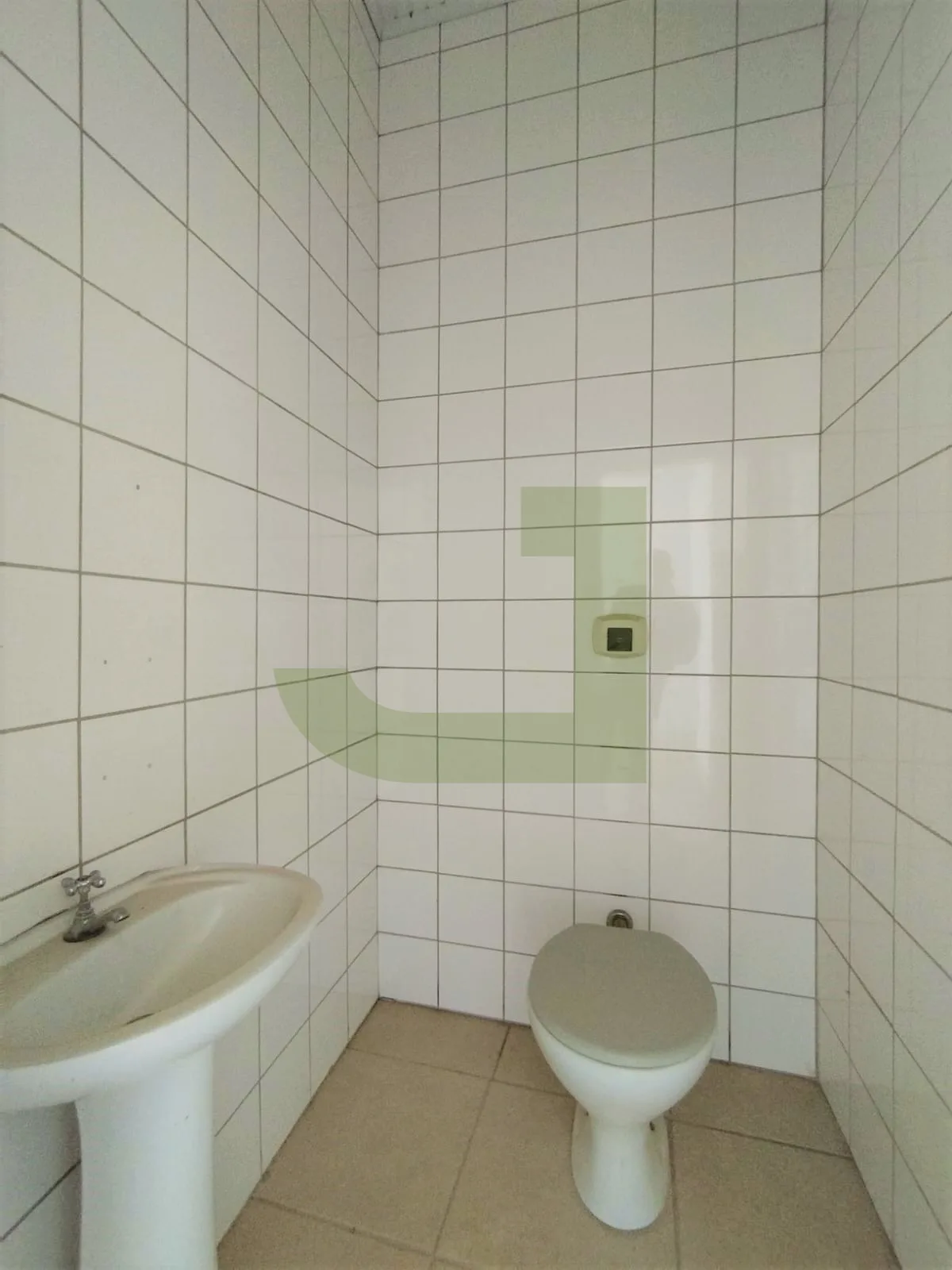 Alugar Comercial / Sala comercial em S&atilde;o Leopoldo R$ 5.000,00 - Foto 18