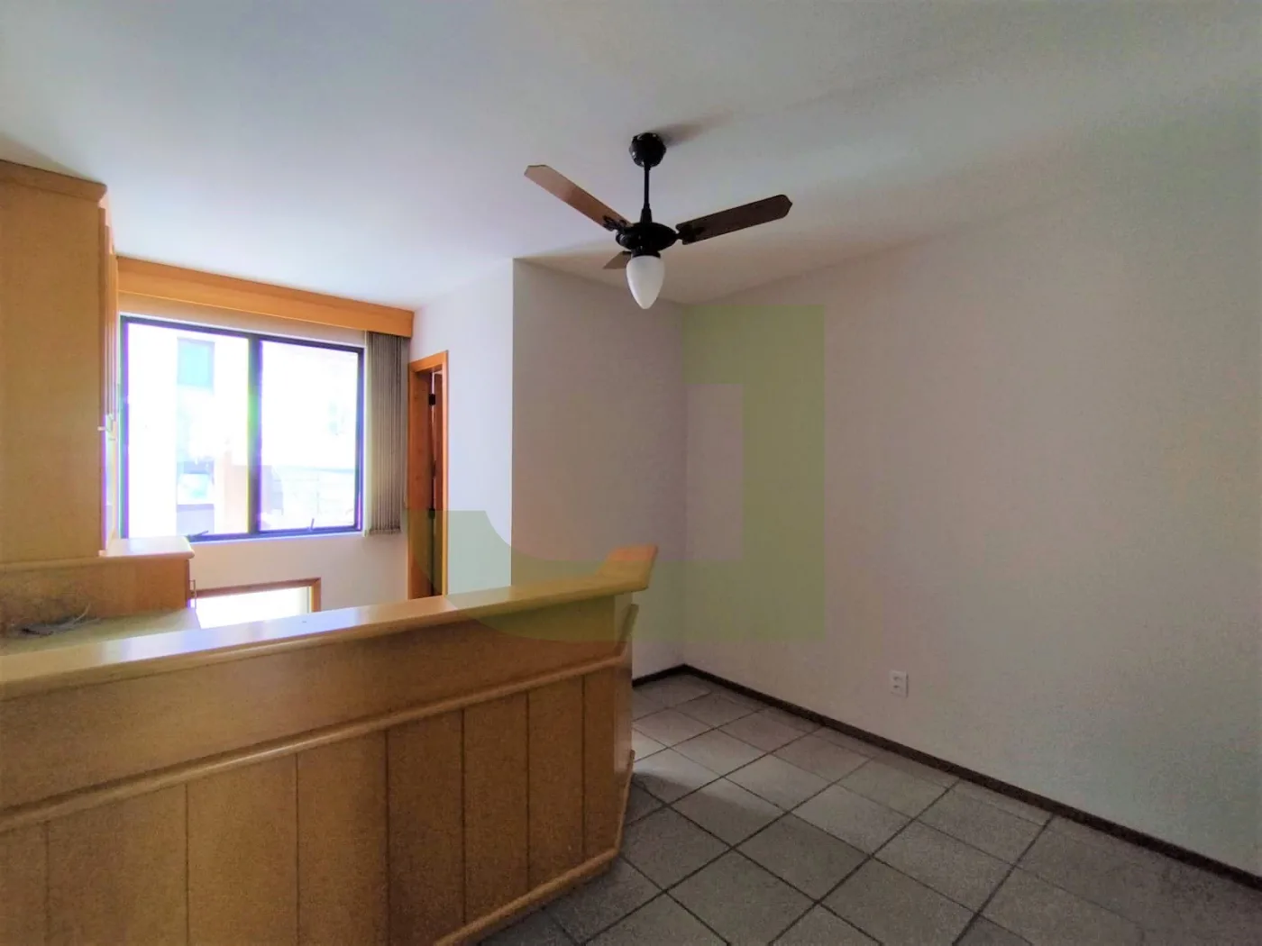 Alugar Comercial / Sala comercial em condom&iacute;nio em S&atilde;o Leopoldo R$ 1.100,00 - Foto 1