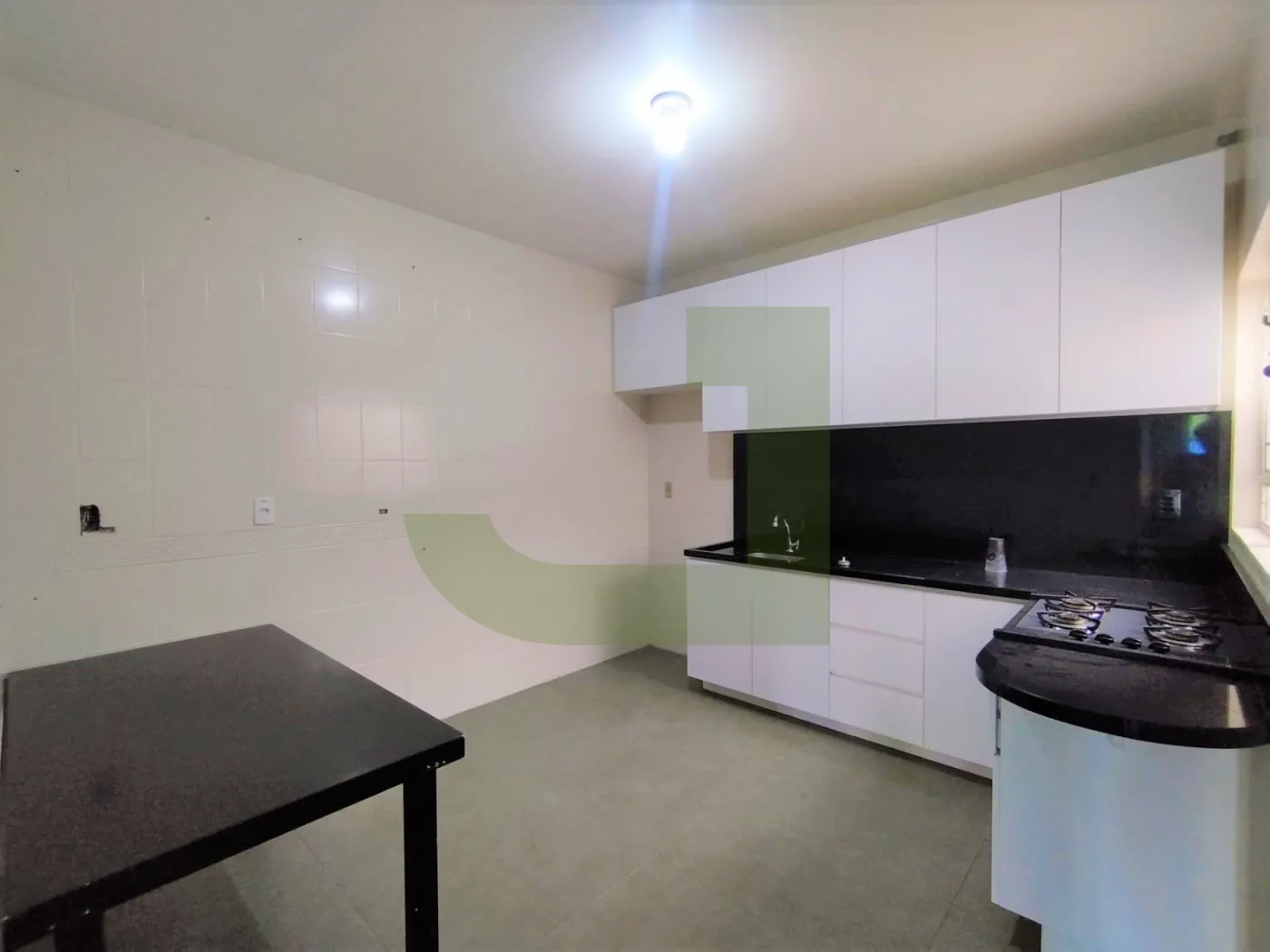 Alugar Casa / Residencial em S&atilde;o Leopoldo R$ 2.500,00 - Foto 8