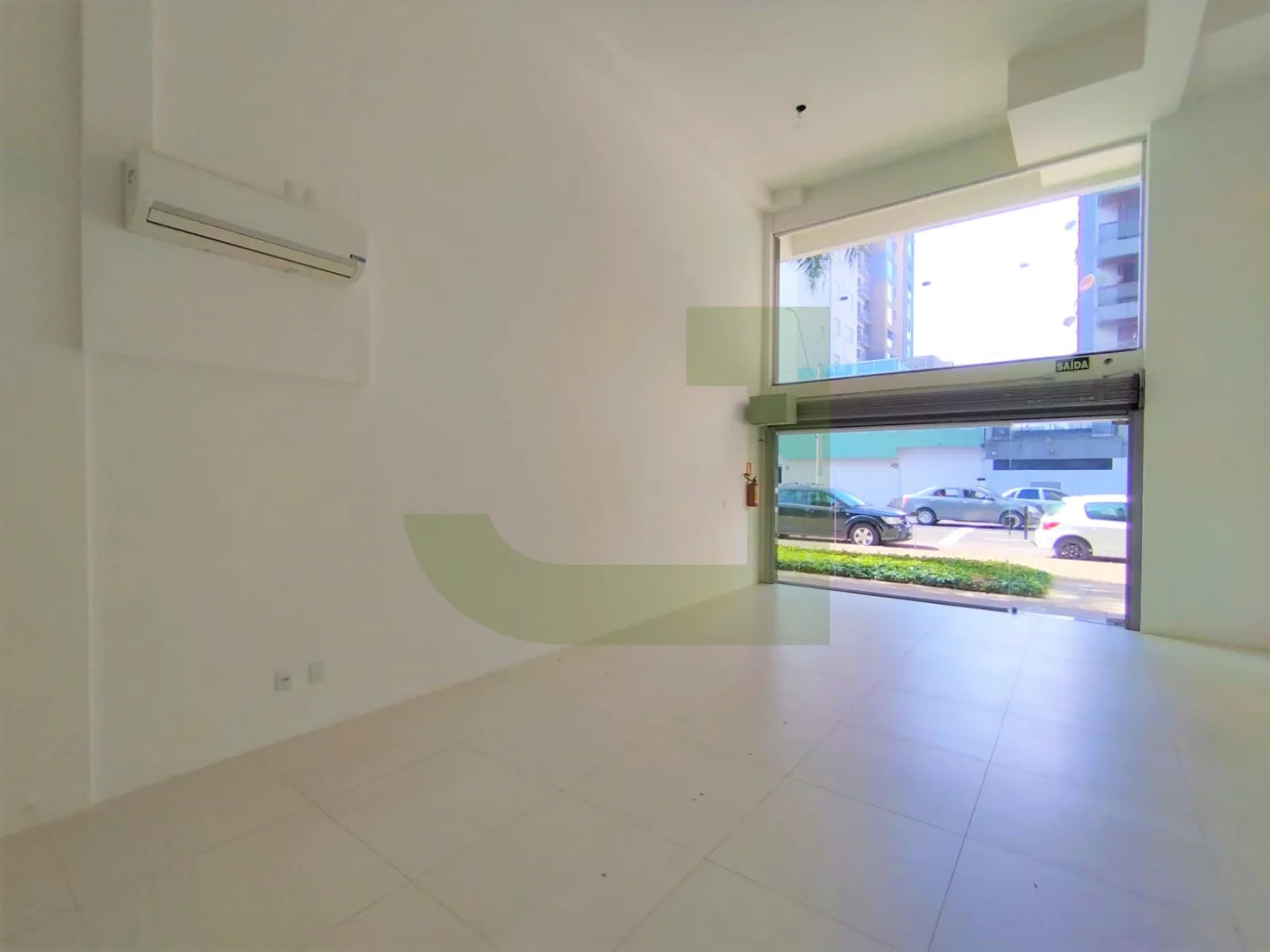 Alugar Comercial / Loja em Condom&iacute;nio em S&atilde;o Leopoldo R$ 3.500,00 - Foto 4