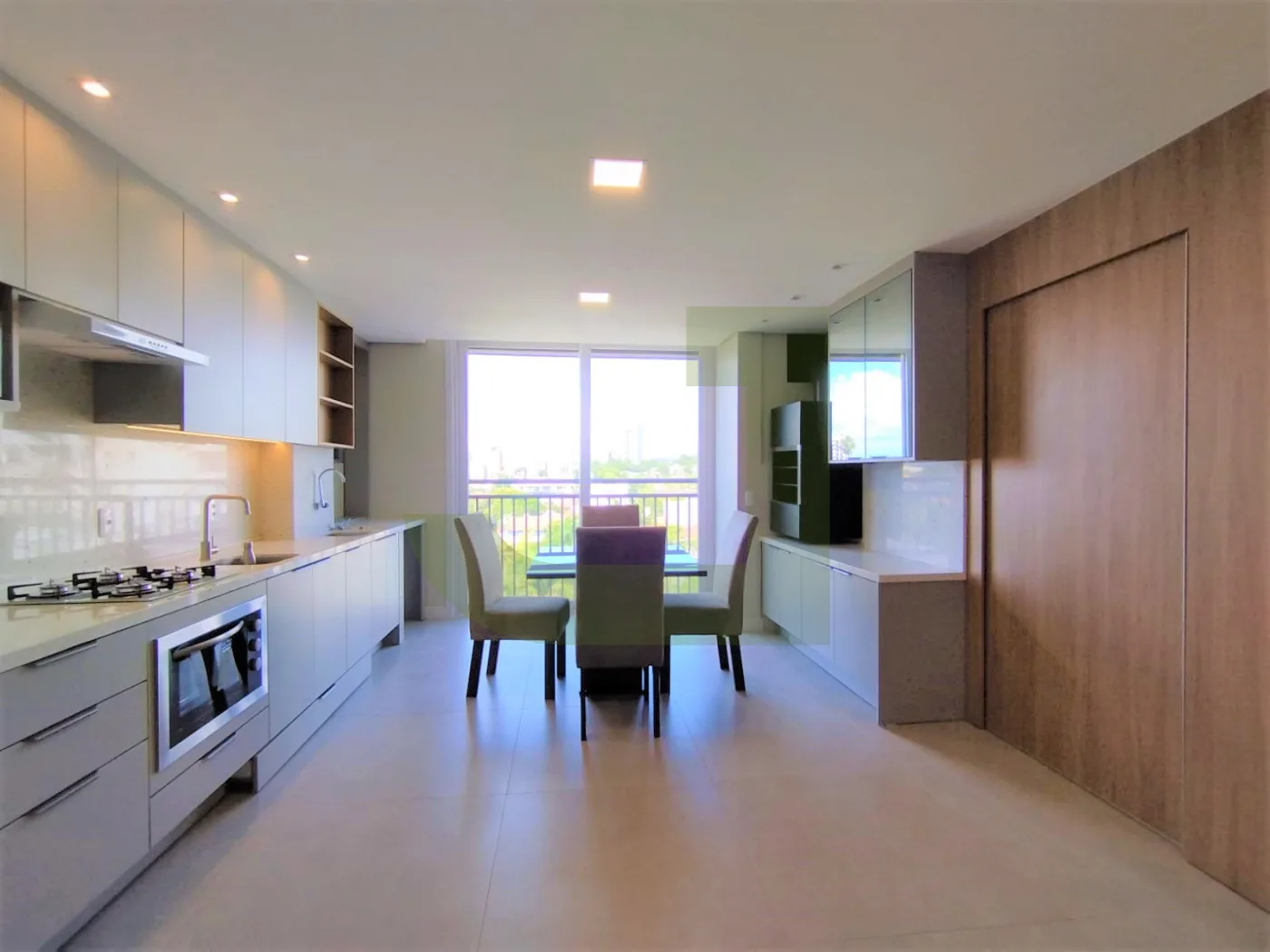 Alugar Apartamento / Padr&atilde;o em S&atilde;o Leopoldo R$ 3.800,00 - Foto 1