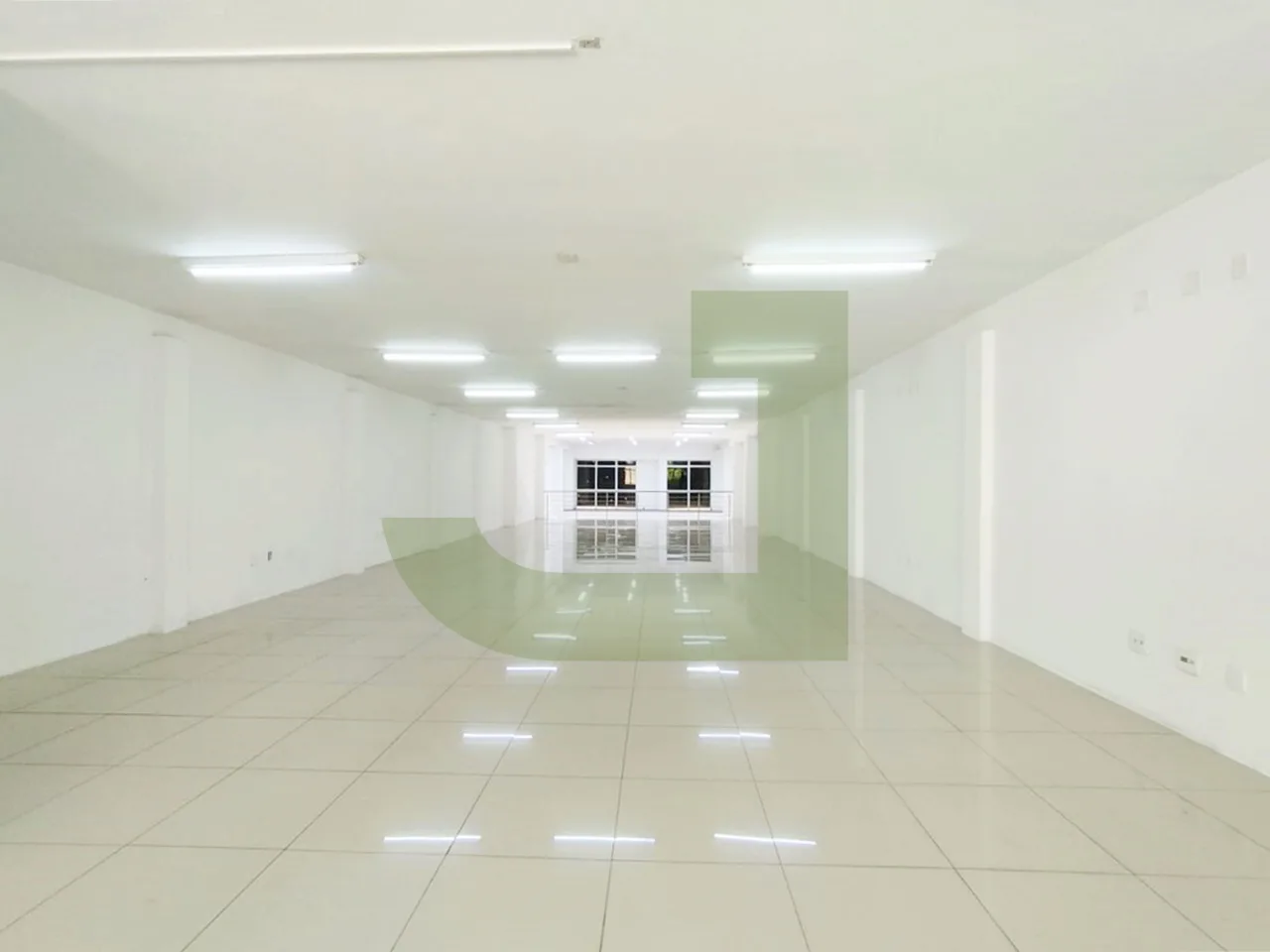 Alugar Comercial / Loja em S&atilde;o Leopoldo R$ 23.000,00 - Foto 7
