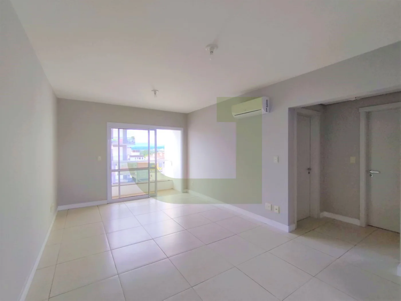 Alugar Apartamento / Padr&atilde;o em S&atilde;o Leopoldo R$ 2.500,00 - Foto 2