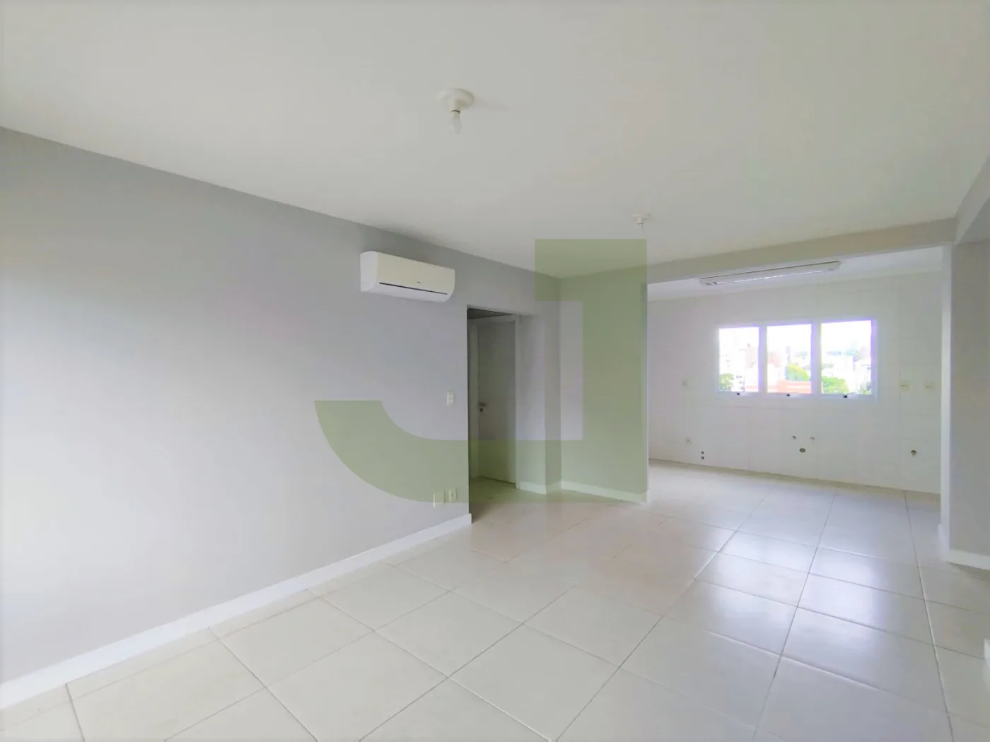 Alugar Apartamento / Padr&atilde;o em S&atilde;o Leopoldo R$ 2.500,00 - Foto 4