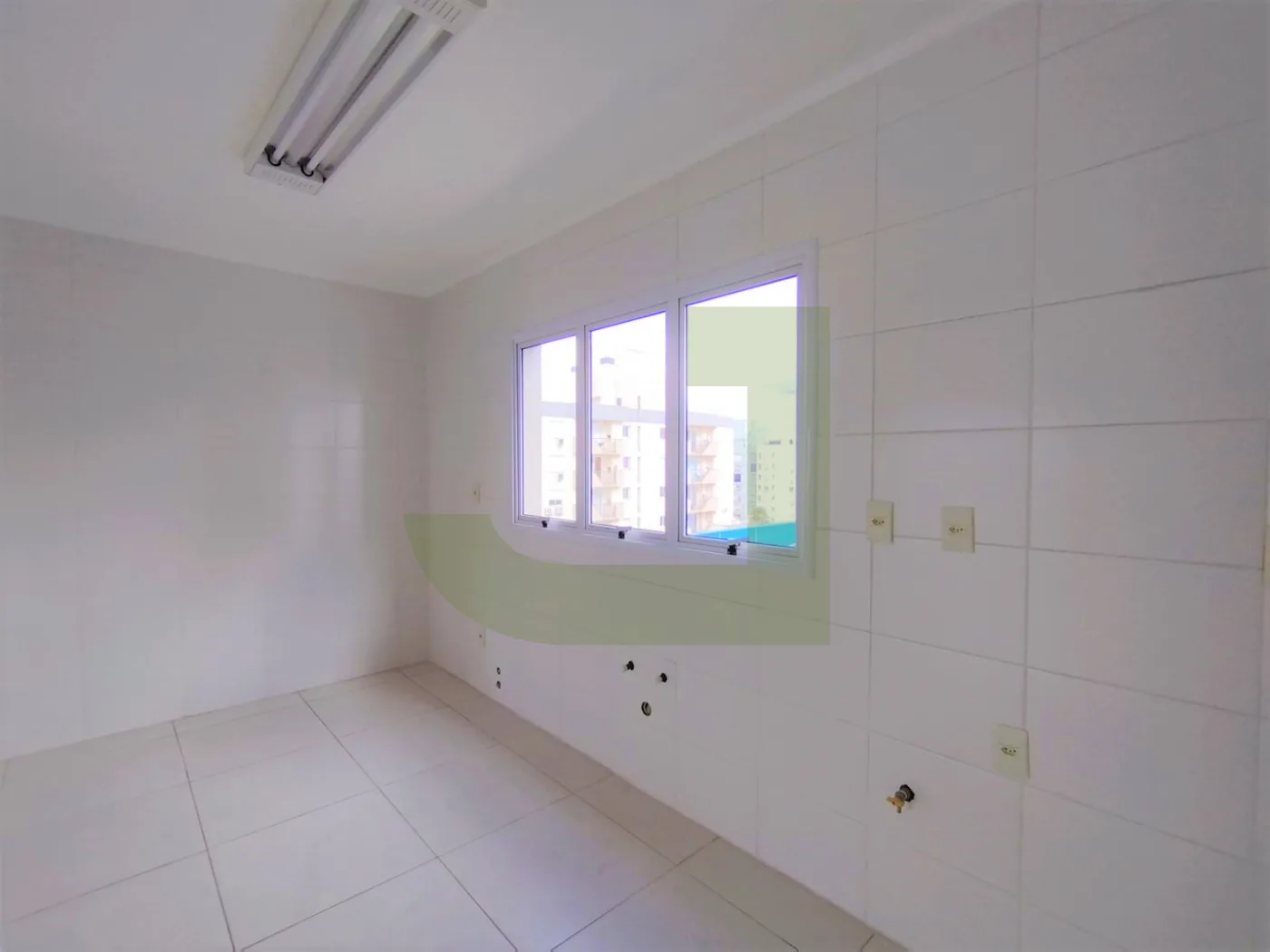 Alugar Apartamento / Padr&atilde;o em S&atilde;o Leopoldo R$ 2.500,00 - Foto 10