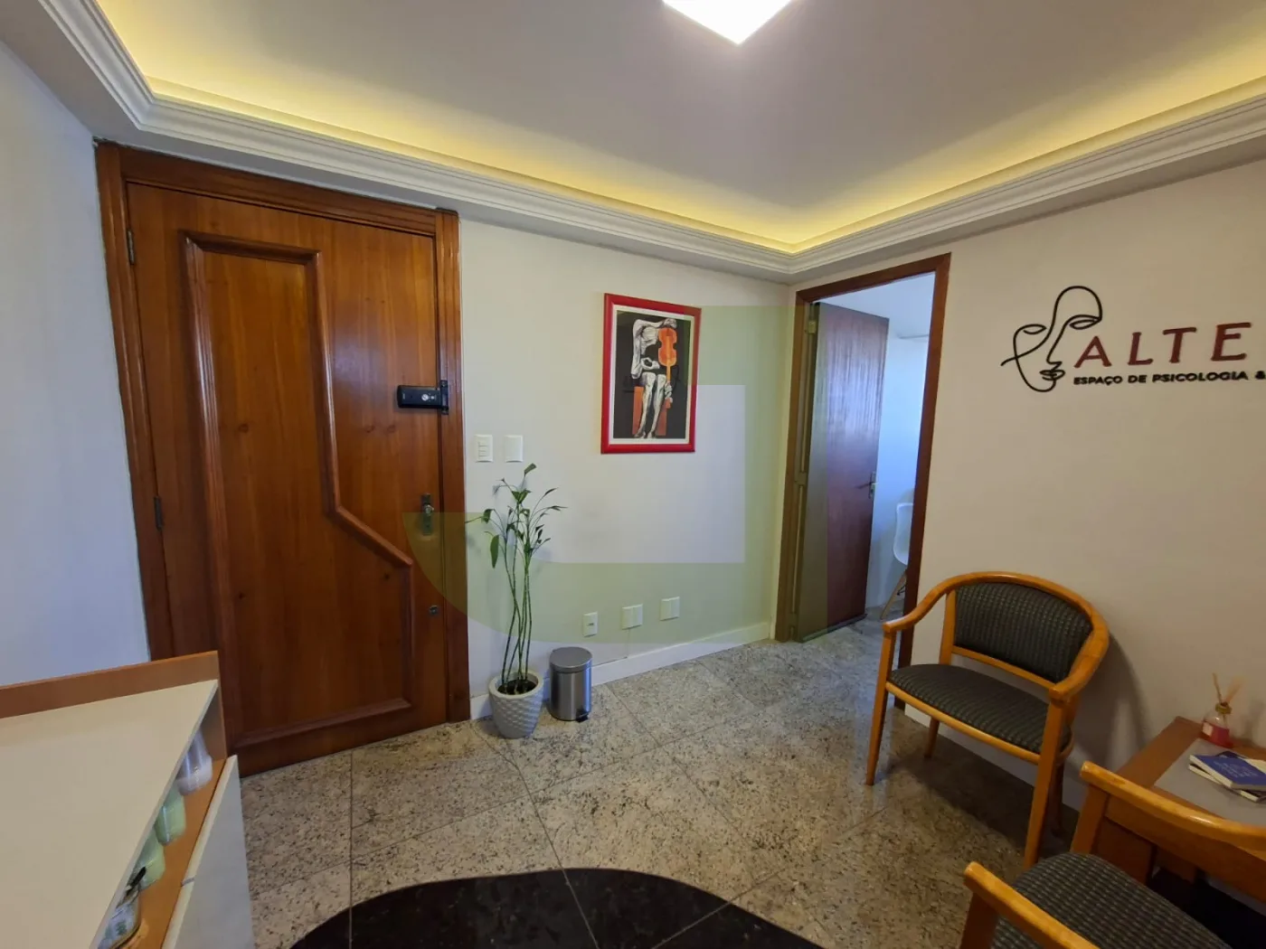 Comprar Comercial / Sala comercial em condom&iacute;nio em S&atilde;o Leopoldo R$ 299.000,00 - Foto 1