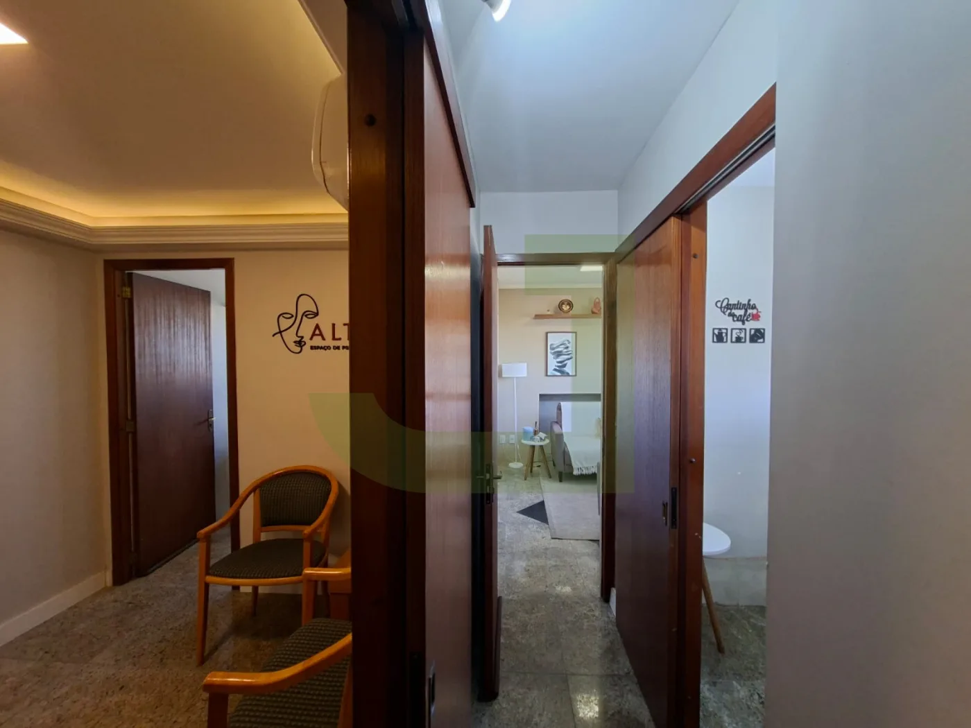 Comprar Comercial / Sala comercial em condom&iacute;nio em S&atilde;o Leopoldo R$ 299.000,00 - Foto 2