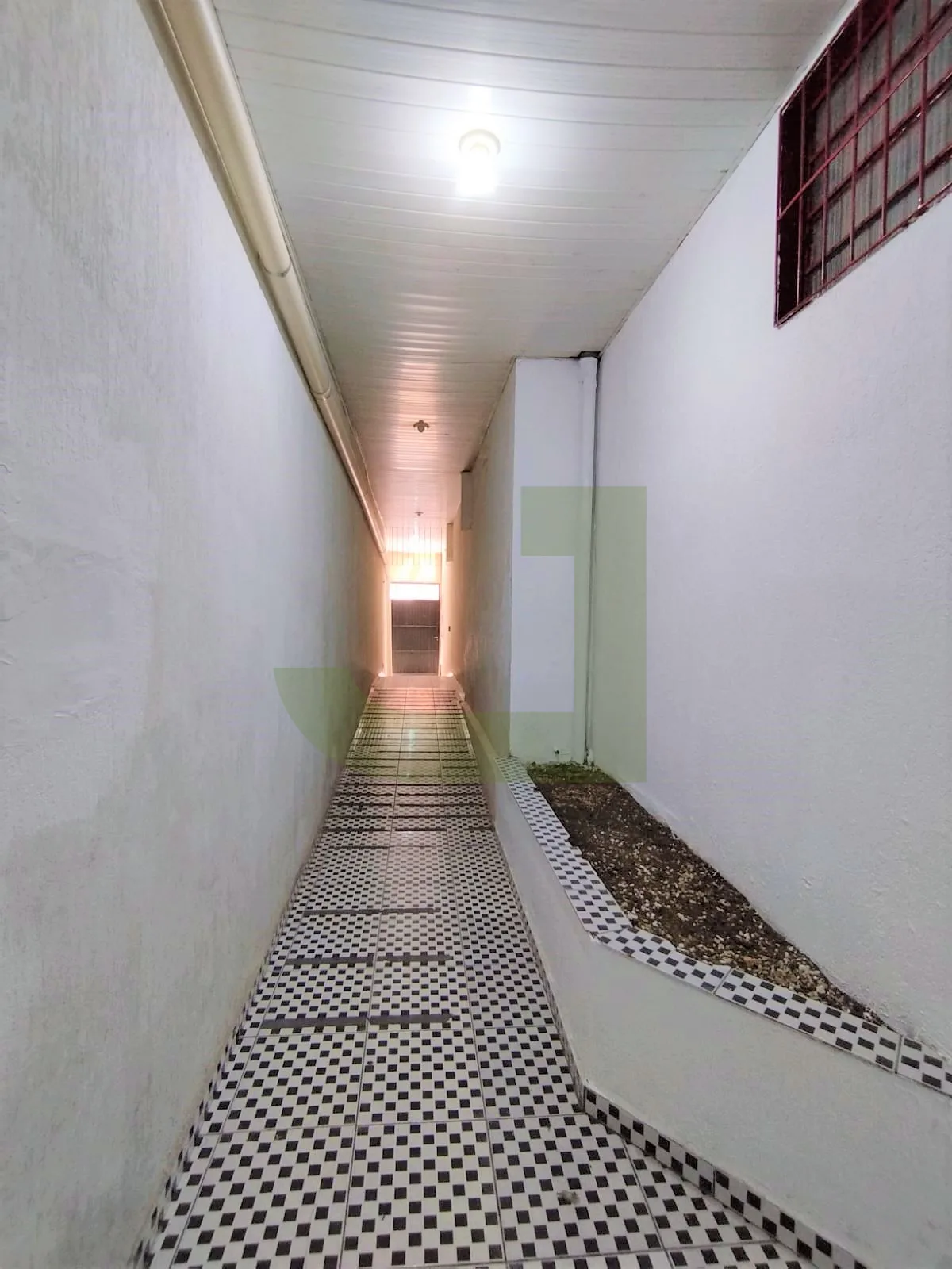 Alugar Comercial / Loja em S&atilde;o Leopoldo R$ 3.500,00 - Foto 2