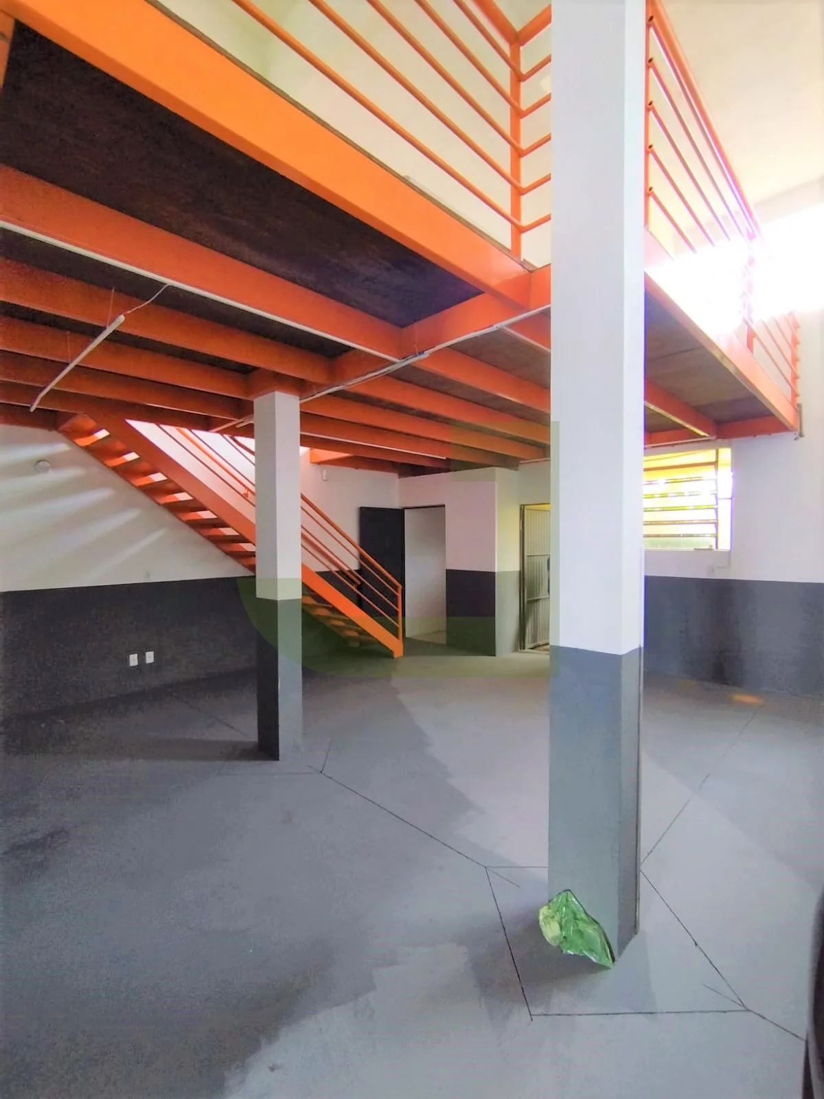 Alugar Comercial / Pavilh&atilde;o em S&atilde;o Leopoldo R$ 3.500,00 - Foto 5