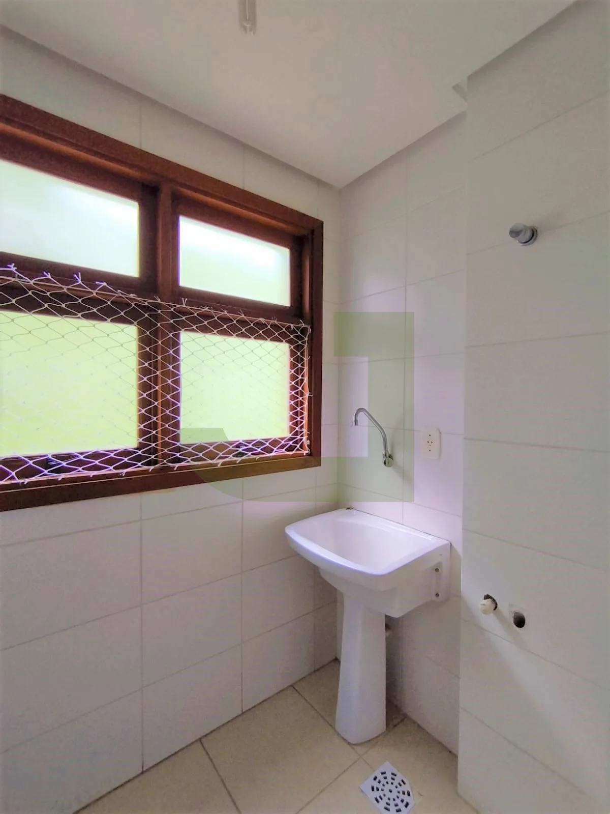 Alugar Apartamento / Padr&atilde;o em S&atilde;o Leopoldo R$ 1.600,00 - Foto 6