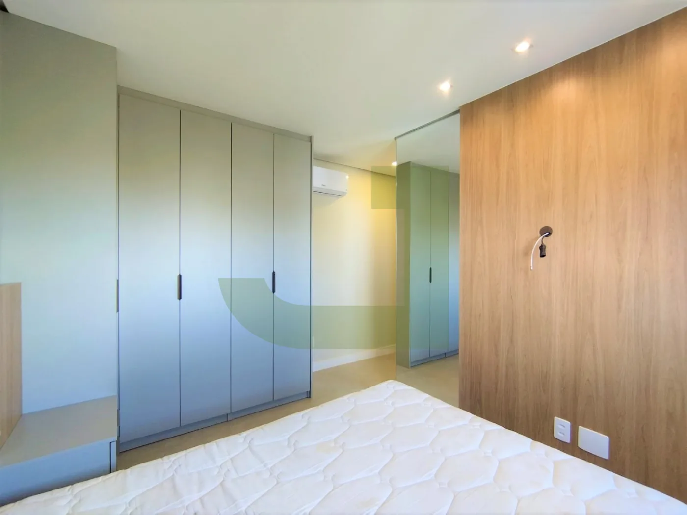 Alugar Apartamento / Padr&atilde;o em S&atilde;o Leopoldo R$ 3.800,00 - Foto 8