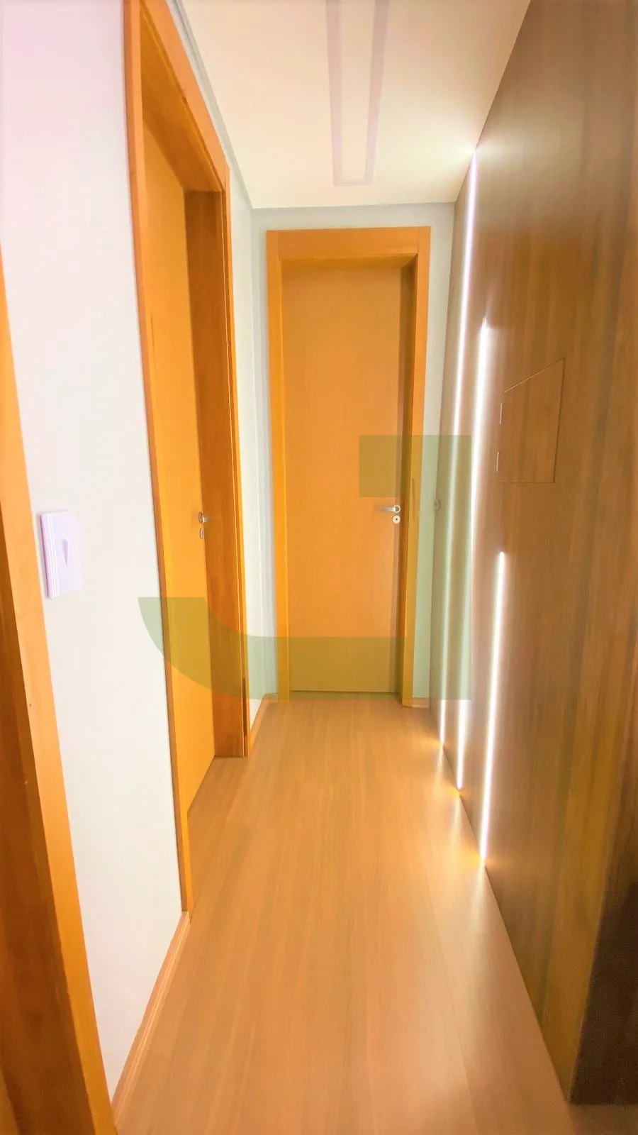 Alugar Apartamento / Padr&atilde;o em S&atilde;o Leopoldo R$ 2.200,00 - Foto 4