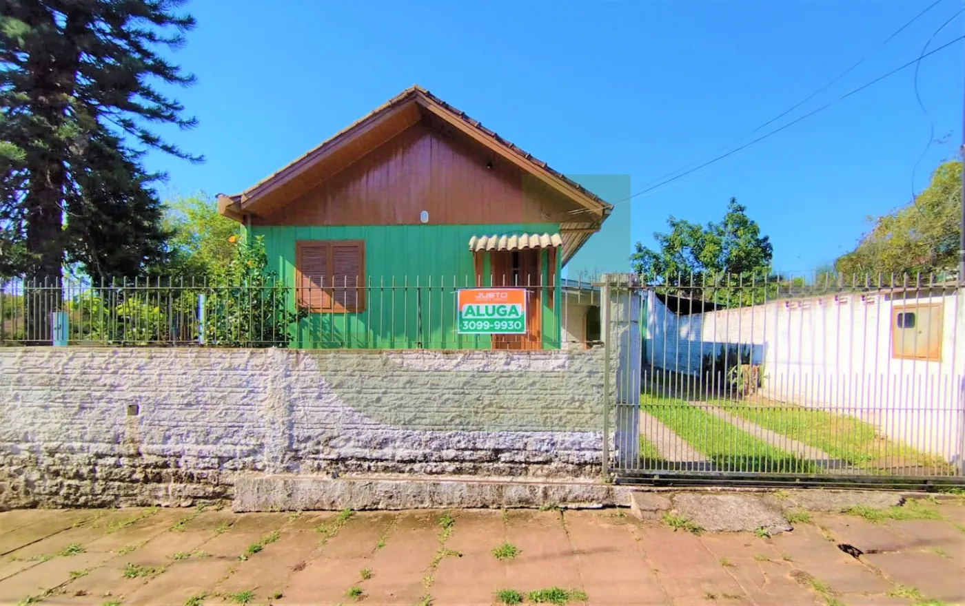 Alugar Casa / Residencial em S&atilde;o Leopoldo R$ 1.650,00 - Foto 1