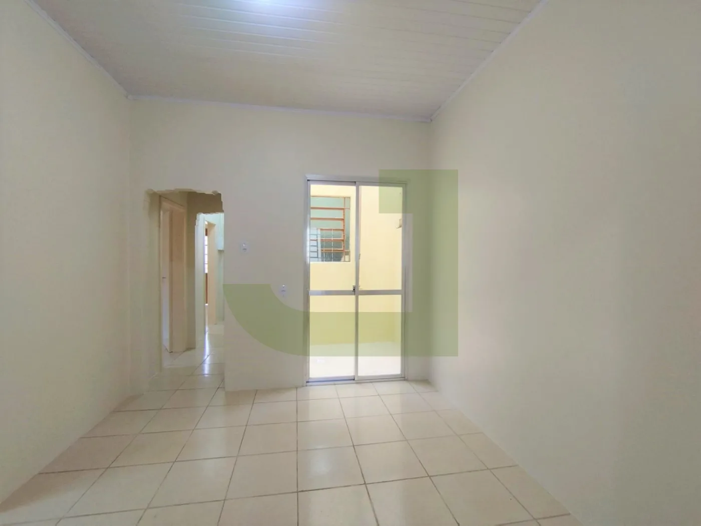 Alugar Casa / Residencial em S&atilde;o Leopoldo R$ 2.200,00 - Foto 4