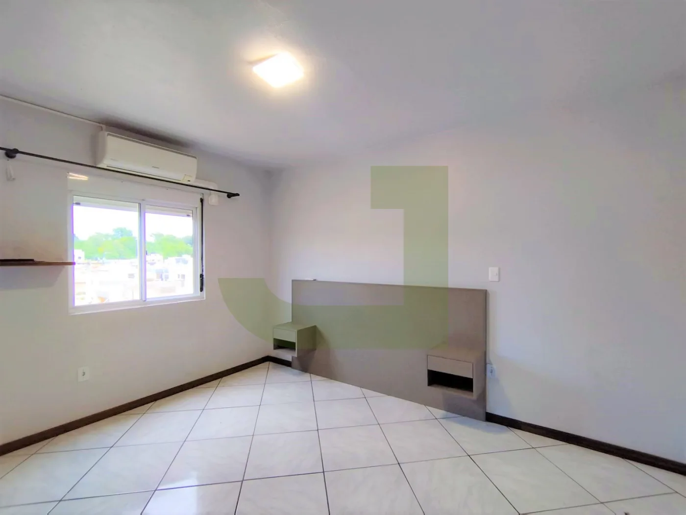 Alugar Apartamento / Padr&atilde;o em S&atilde;o Leopoldo R$ 1.420,00 - Foto 3