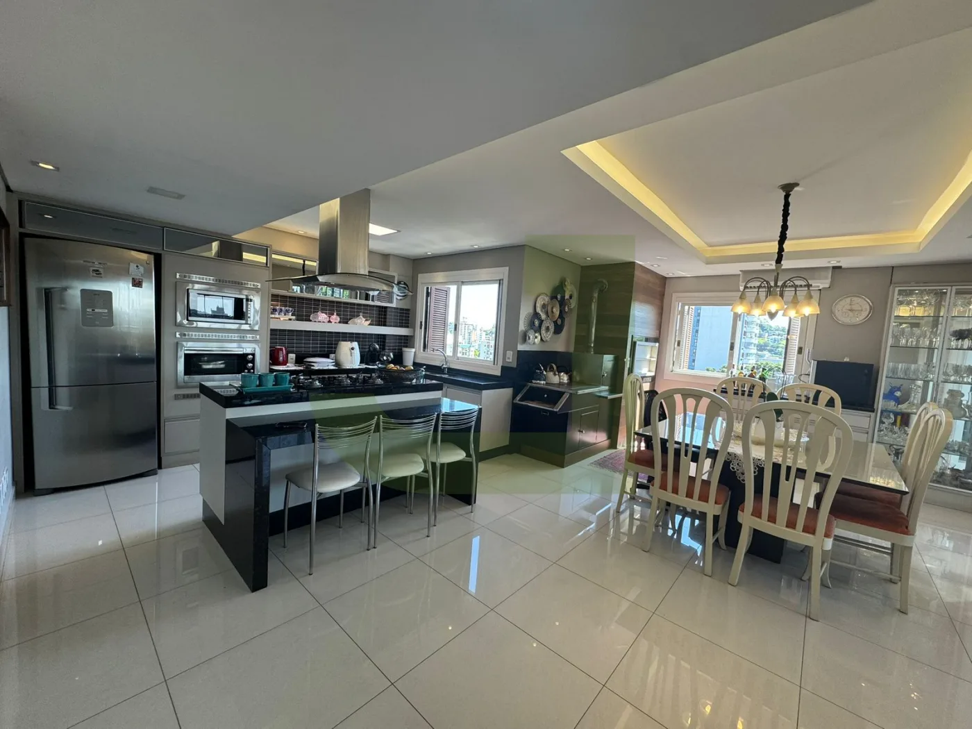 Comprar Apartamento / Cobertura em Novo Hamburgo R$ 1.300.000,00 - Foto 13