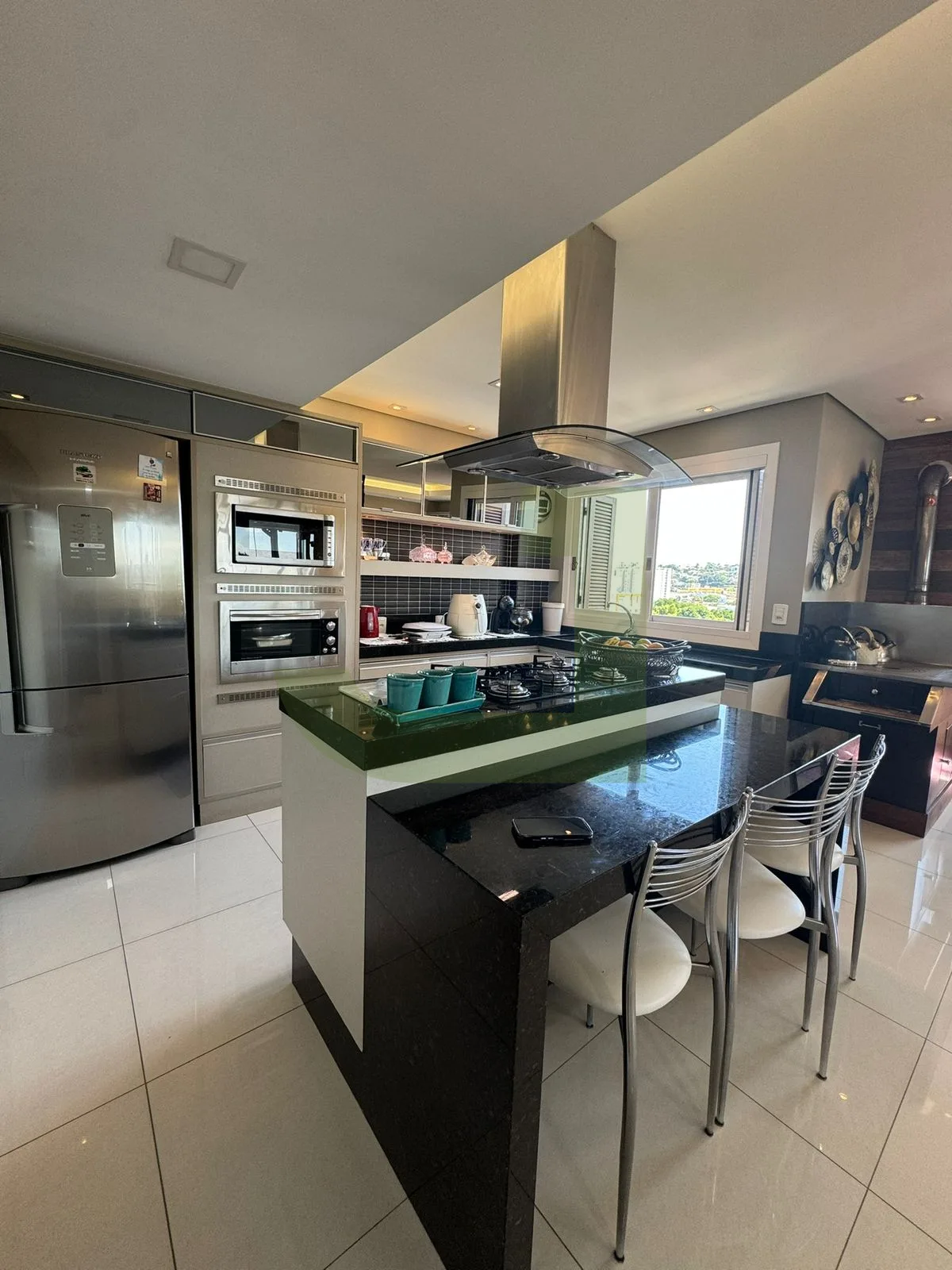 Comprar Apartamento / Cobertura em Novo Hamburgo R$ 1.300.000,00 - Foto 14