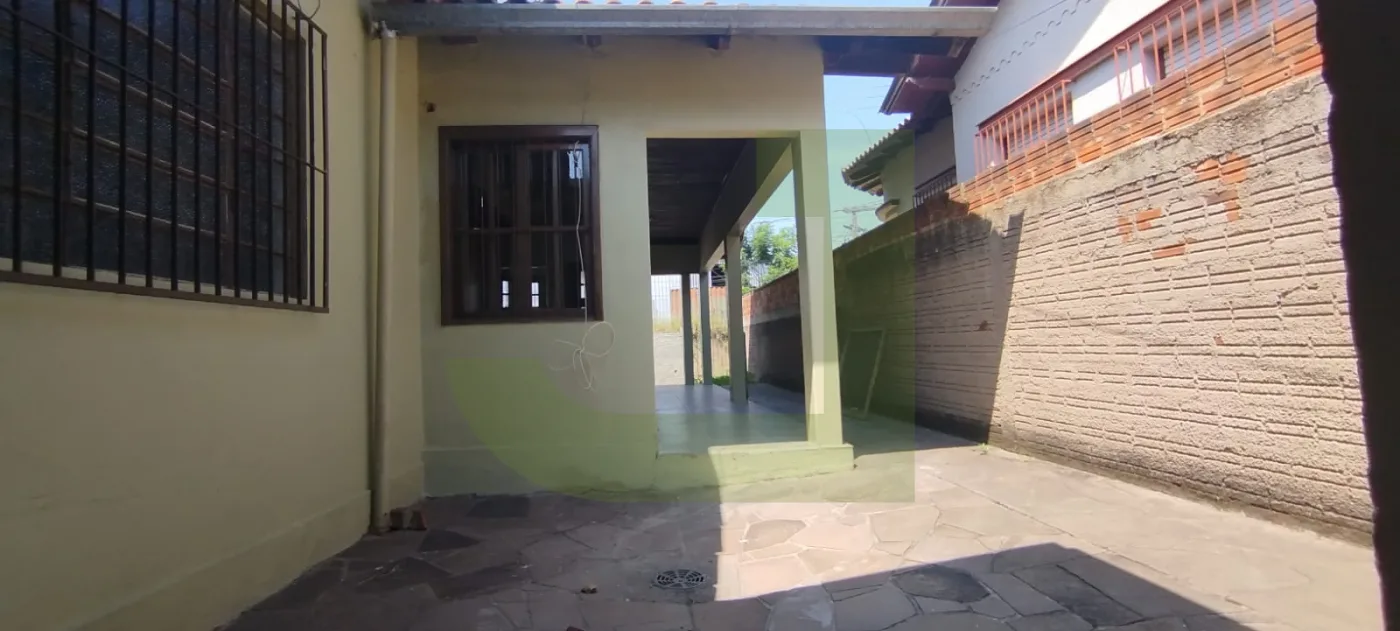 Comprar Casa / Residencial em S&atilde;o Leopoldo R$ 450.000,00 - Foto 4