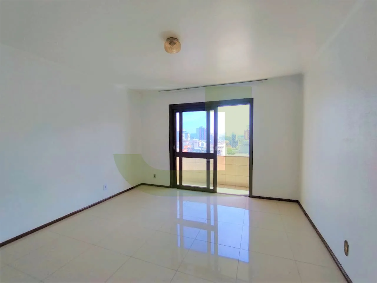 Alugar Apartamento / Padr&atilde;o em S&atilde;o Leopoldo R$ 1.800,00 - Foto 1