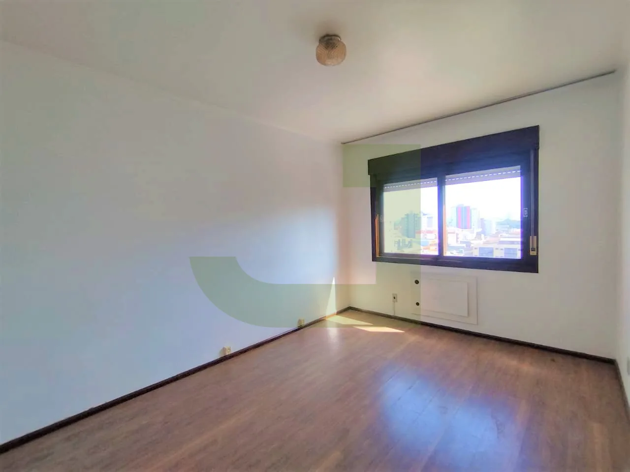 Alugar Apartamento / Padr&atilde;o em S&atilde;o Leopoldo R$ 1.800,00 - Foto 4
