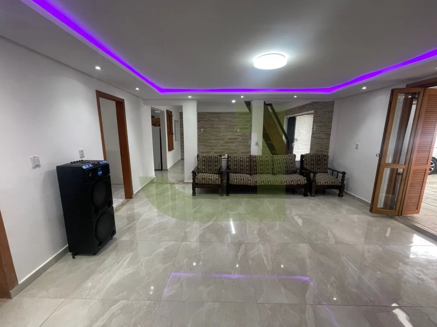 Comprar Casa / Residencial em S&atilde;o Leopoldo R$ 450.000,00 - Foto 4