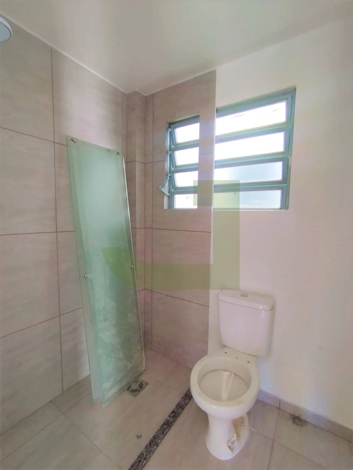 Alugar Comercial / Sala comercial em condom&iacute;nio em S&atilde;o Leopoldo R$ 2.000,00 - Foto 4