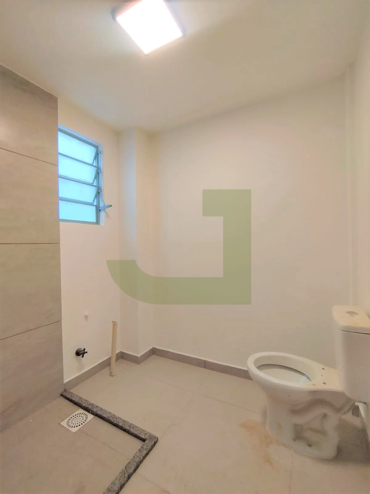 Alugar Apartamento / JK  Studio em S&atilde;o Leopoldo R$ 1.100,00 - Foto 3