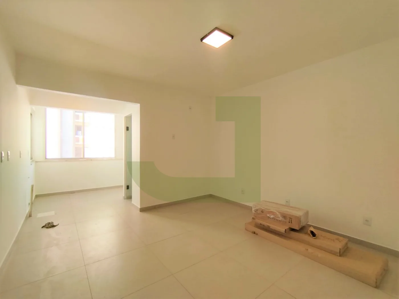 Alugar Apartamento / JK  Studio em S&atilde;o Leopoldo R$ 1.100,00 - Foto 1