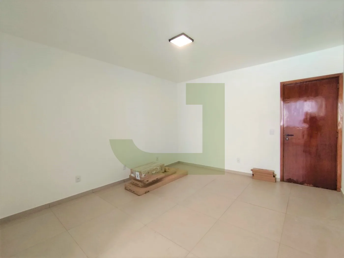 Alugar Apartamento / JK  Studio em S&atilde;o Leopoldo R$ 1.100,00 - Foto 2