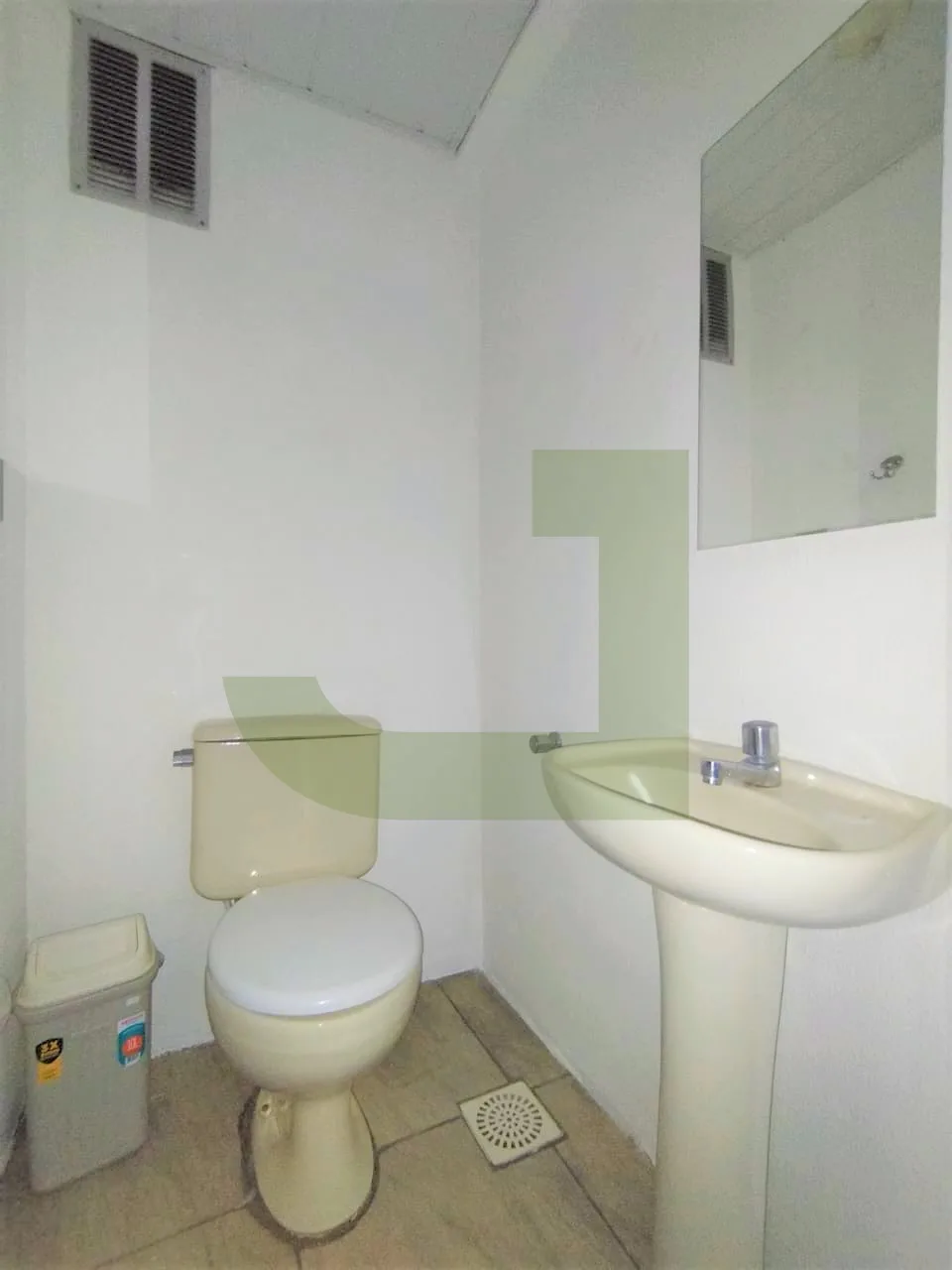 Alugar Comercial / Sala comercial em condom&iacute;nio em S&atilde;o Leopoldo R$ 900,00 - Foto 4