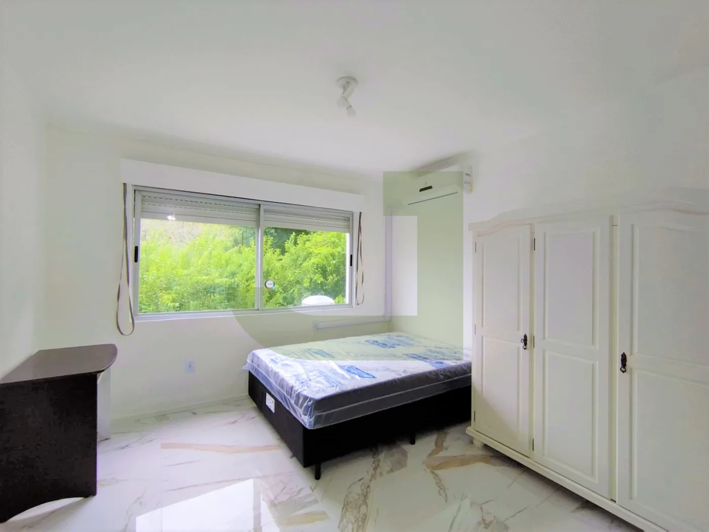 Alugar Apartamento / JK  Studio em S&atilde;o Leopoldo R$ 1.350,00 - Foto 1