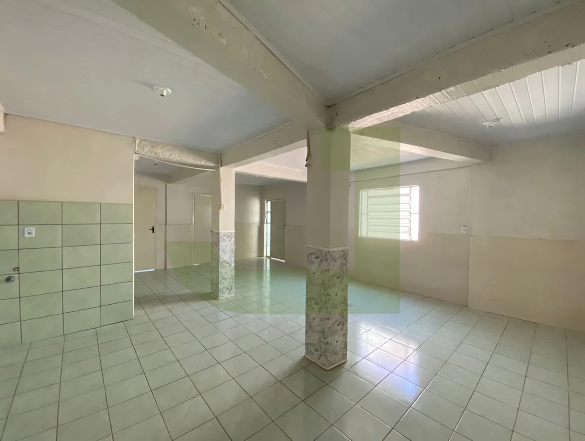 Alugar Casa / Residencial em S&atilde;o Leopoldo R$ 2.500,00 - Foto 6