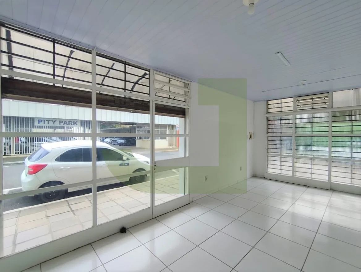 Alugar Comercial / Loja em S&atilde;o Leopoldo R$ 800,00 - Foto 4