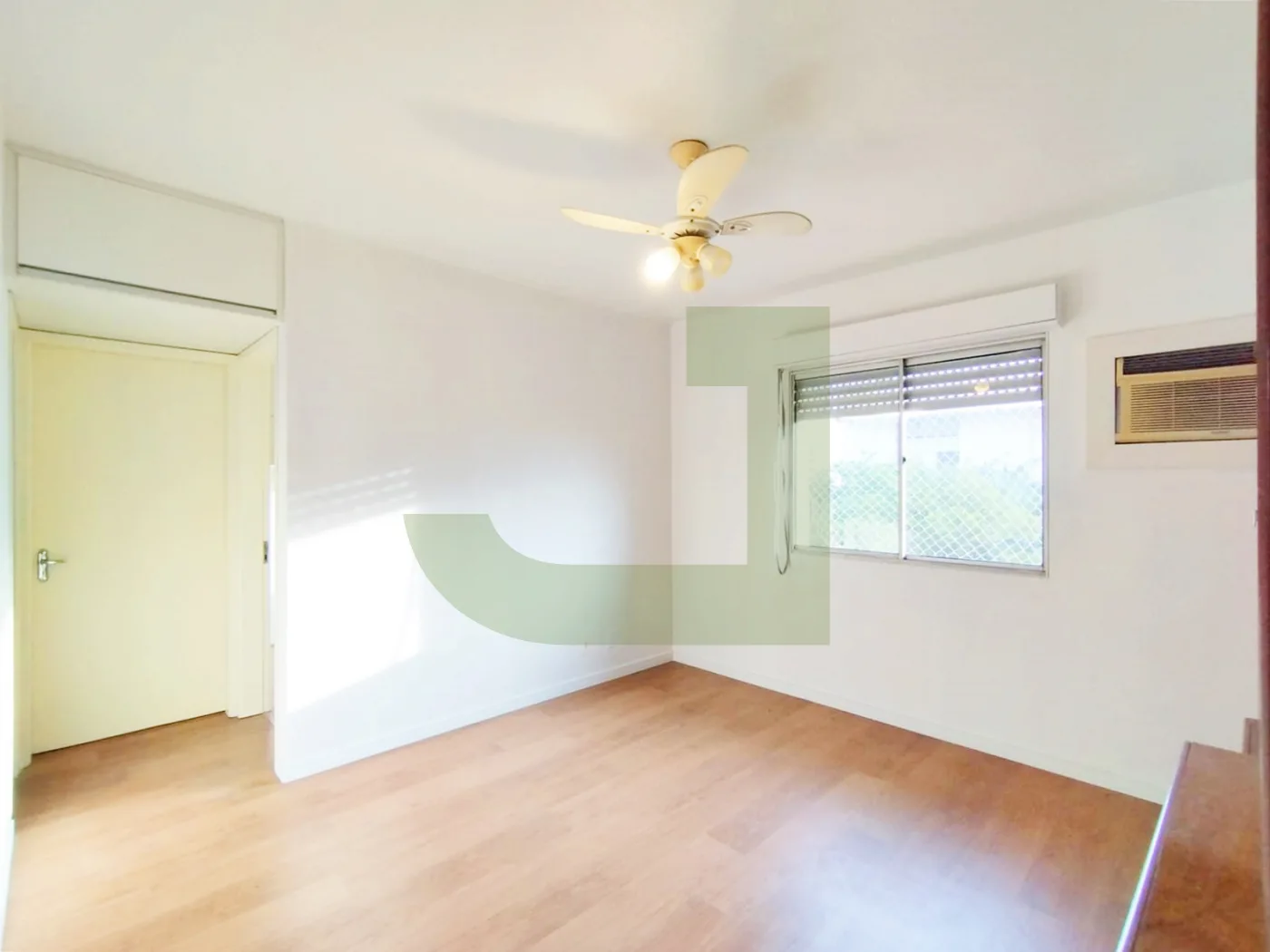 Alugar Apartamento / Padr&atilde;o em S&atilde;o Leopoldo R$ 1.150,00 - Foto 1