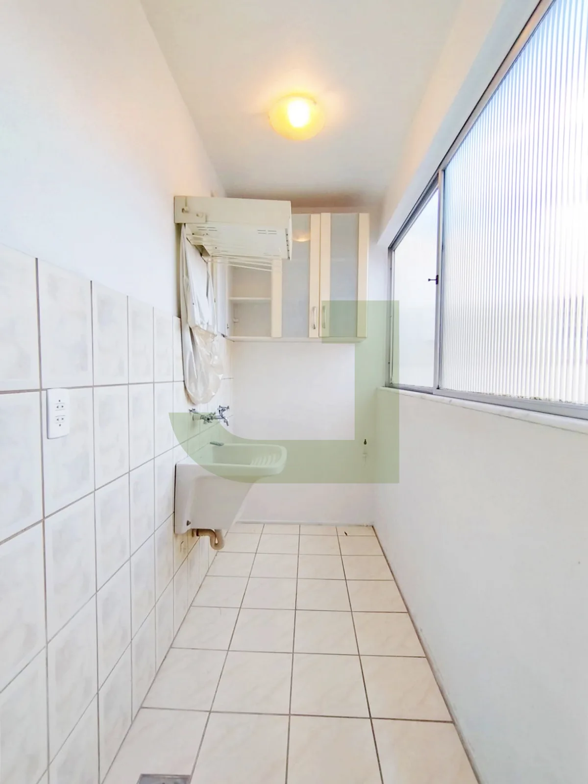 Alugar Apartamento / Padr&atilde;o em S&atilde;o Leopoldo R$ 1.150,00 - Foto 5